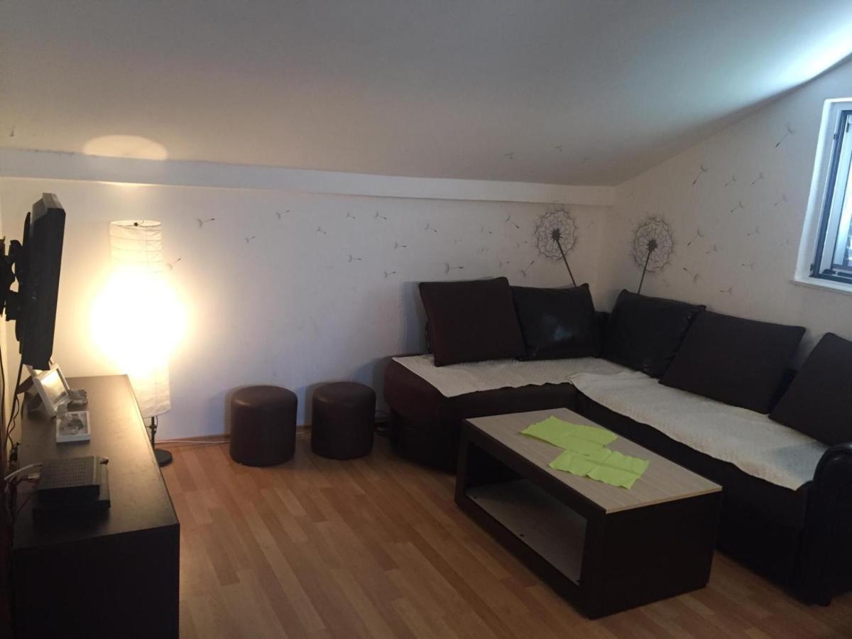 Apartment Julian كاميناري المظهر الخارجي الصورة