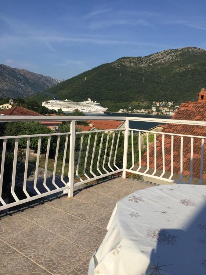 Apartment Julian كاميناري المظهر الخارجي الصورة