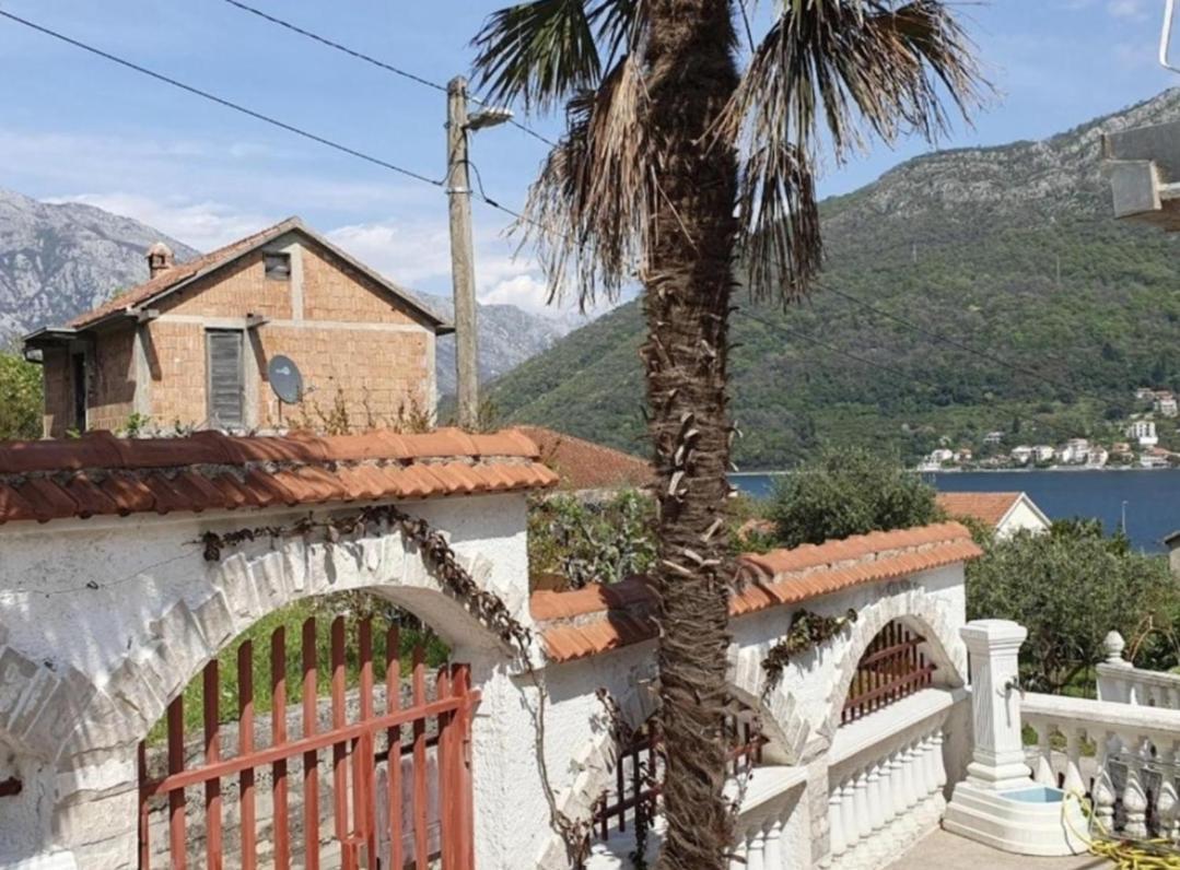 Apartment Julian كاميناري المظهر الخارجي الصورة